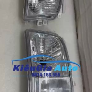 Đèn pha (Đèn lái) Toyota Hiace 2005-2014 8113026390 8117026390
