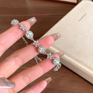 สร้อยข้อมือดอกไม้รูปวงกลมสไตล์เกาหลีสำหรับผู้หญิง สร้อยข้อมือแฟชั่น สร้อยข้อมือแบบใหม่ สร้อยข้อมือสไตล์เกาหลี สร้อยข้อมือแฟชั่น