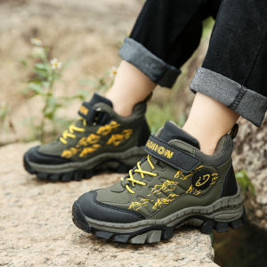 New 2024 Childrens Snow Boots Fleece Lined Outdoor Sports Shoes Boys Warm Cotton Shoes Anti Slip Winter Booties for Kids