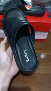 SANDAL KULIT KICKERS PRIA ANTI SLIP AWET DAN KUAT art 020
