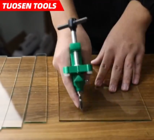 Tuosen ตัวตัดกระเบื้อง ตัดกระจก คัตเตอร์ตัดกระเบื้อง คัตเตอร์ตัดกระจก เครื่องตัดกระเบื้อง คัตเตอร์ตัดกระจก แบบพกพา