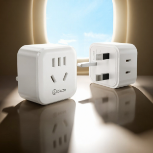 biaze | International Travel Adapter
