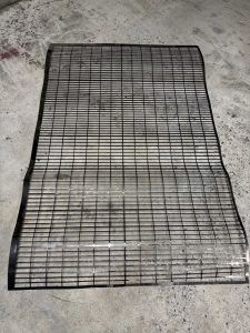 ตะแกรง สแตนเลสเงา 304 กว้าง 122x182cm สำหรับปิดกั้นประตู ติดกันสัตว์เลี้ยง มีชิ้นเดียว