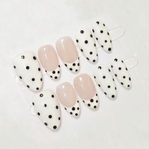 10 Pcs Handmade Press-On Wearable Nails Wearable Nail Art Short Nails Almond Nails White Nailspolka dots nails