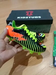 KIDZTUBS Sepatu Sepak Bola Anak Laki Laki Size 28-37