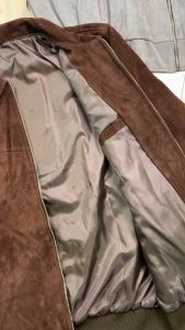 Jaket Boxy Pria Suede: Pilihan Fashion Kasual & Keren