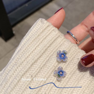 Trendy Blue Flower Earrings for Women No Piercing Required Adorable Clip-Ons Fresh Design Silver Jewelry Ear Cuffs