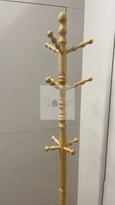 The Woodern House เสาแขวนผ้า รุ่น 909 เสาแขวนอเนกประสงค์ เสาแขวนกระเป๋า เสาแขวนหมวก เสาแขวนไม้ ที่แขวนผ้า ที่แขวนหมวก เสาไม้