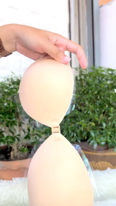 บราปีกนก บรากลม บรากาว บรากลมดันทรง บราปีกนกตะขอหน้า บราทรงกลม ไม่เสริมฟองน้ำ ระบายอากาศได้ดี ไม่อับ หน้าอกเข้ารูป มีไซส์ A-D (สีดำ/เนื้อ)