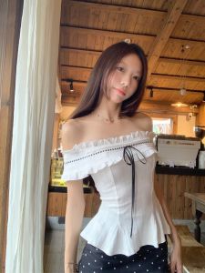 French Style One Shoulder Slim Fit Shirt for Women with Wood Grain Edge Vintage Design Casual Commute Style Short Sleeve