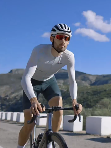 Santic Men Cycling Jerseys Professional Sunscreen Breathable Long Sleeve Sports Bike Tops