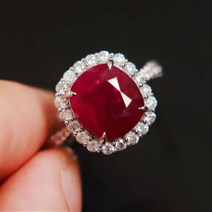 Huitan Simple Style Women Silver Color Ring Inlaid Bright Red CZ Versatile Thin Accessories for Wedding Party Elegant Jewelry