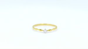 Happy Jewelry เม็ดเดี่ยวก้านดี 9k 37.5% เพชรเกสร ME514