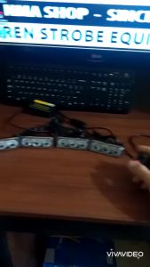 Strobo 3 Mata LED Kunng 4 Channel 11 Mode Nyala Kedip