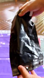 Plastik Packing Polymailer 17x30 isi 100 lembar Warna Hitam Silver Pink Ungu Biru