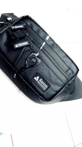 Waistbag Ultimo - Tas Pinggang Selempang Waterproof Hitam Kaneen