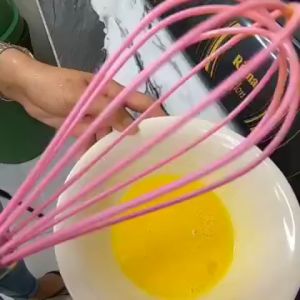 Spatula Set 5 In 1 Peralatan Tumis Masak Sutil Sodet Centong Skimmer Silikon / Set Spatula isi 5 Pcs Anti Lengket Termurah Terbaru Promo