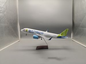 Scale Airplane Model 47cm A320 Bamboo Airways Resin Aircraft Diecast Aviation Assemble Souvenir Planes Collections And Displays