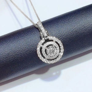 Huitan Nữ Bling Cubic Zirconia Vòng Cổ Thời Trang Mặt Dây Chuyền Hình Tròn Hợp Thời Trang Tiệc Cưới Trang Sức Hợp Kim Đồng Tôm Hùm Khóa