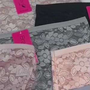 กางเกงในเซ็กซี่ผ้าลูกไม้ 5 ตัวคละสี