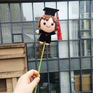 Hand Crocheted Sunflower Bouquet Graduation Cap Teachers Day Gift Finished Yarn Flower Arrangement Cartoon Style Desktop Decoration