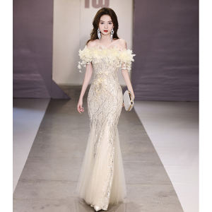 ชุดราตรีหางปลาหญิงชุดแต่งงานประดับอุตสาหกรรมหนักชุดแต่งงานแวววาวแวววาวสำหรับงานเลี้ยงผู้ใหญ่