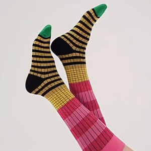 ถุงเท้ายาวผ้าฝ้าย ลายเส้นสีคลาสสิกวินเทจ สไตล์กลางแจ้ง กระชับสัดส่วน​