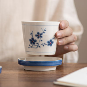 Cốc Trà Gốm Sứ Họa Tiết Hoa Mận Cổ Điển Có Nắp Cốc Nước Kiểu Trung Quốc Sáng Tạo Dùng Tại Nhà Cốc Trà Chủ Nhà Dùng Riêng