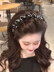 High Top Womens Stripe Patterned Fabric Hairband Anti-Slip Toothed Design Comfortable Elastic Band for Party Commuting Daily