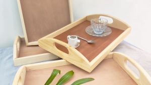 MT DESIGN รุ่น MT056-1 ถาดอาหาร ถาดเสิร์ฟอาหาร สไตล์มินิมอล ถาดไม้สี่เหลี่ยม ถาดมีหูจับ ถาดไม้ราคาถูก