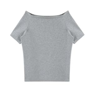 YUEZHONGWEI | เสื้อยืดแขนสั้นไหล่เดียวสีเทาหลวมๆ สำหรับผู้หญิงในฤดูร้อน เสื้อยืดแขนสั้นแบบไม่สมมาตร เสื้อตัวบนแบบสวมหัว