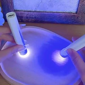 B&E UV Light for Gel Polish UV Lamp Mini LED Flashlight Cure Lamp Manicure Kits Accessories