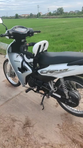 Ghế ngồi trước xe máy cho bé ( Xe số) - Phù hợp với XE SỐ như Wave Dream xe điện ... chắc chắn an toàn cho trẻ.