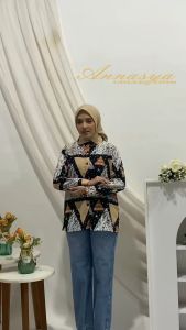 Rhena Kemeja Wanita Lengan Panjang Motif Bunga Kecil Bahan Wolfice Monalisa Size L XL XXL XXXL