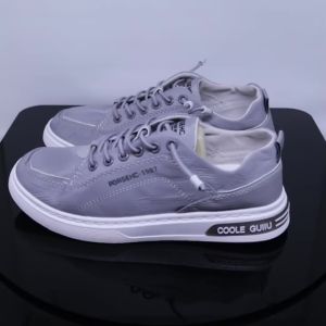 Sepatu Sneakers casual pria stylish terbaru slip on pria ringan D27