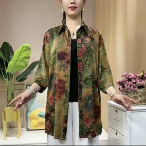 เสื้อเชิ้ตโปโลแขนเซเว่นควอร์เตอร์สำหรับผู้หญิงทรงหลวมคอโปโลลายพิมพ์ยาวปานกลางและยาวขนาดพิเศษฤดูใบไม้ผลิและฤดูร้อน115กก. 2024