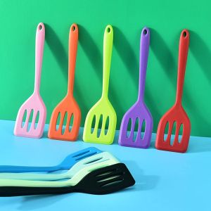 Silicone Turner Slotted Spatula: A Heat Resistant Nonstick Kitchen Tool