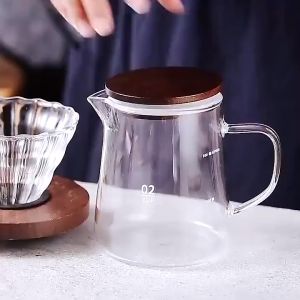 เหยือกแก้ว พร้อมฝาไม้ สูญญากาศ 300/500ml มีสเกล ดริปกาแฟ กาดริปกาแฟ อุปกรณ์ชงกาแฟ โหลแก้ว เหยือกเสิร์ฟกาแฟดริป