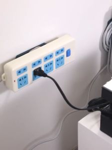 Strip fixer Movable wire winding wall mount router data line card wire strip board cable organizer