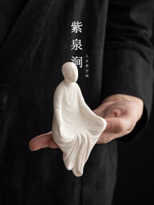 Modern Minimalist Ceramic Buddha Figure Small Monk Decoration Home Decorations Chinese Style Desktop Sculptures White Porcelain
