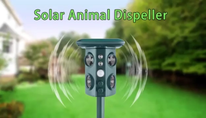 Solar Ultrasonic Animal Repeller Outdoor Waterproof Deterrent Monkey Pest Bird Dog Cat Repeller for Farm Garden