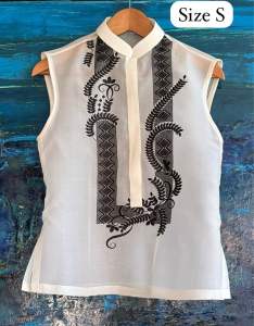 [SINGAPORE READY STOCK] Women’s Sleeveless Barong in Jusi Material