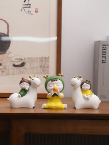 Cute Creative Ceramic Girl Figure Home Living Room TV Cabinet Entrance Decorations Cartoon Deer Handmade Craft Desktop Ornaments
