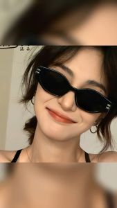 Y2K Small Frame Hot Girl European And American Retro Sunglasses Trendy Personality Star Same Style Sunglasses For Men Cermin Mata Hitam