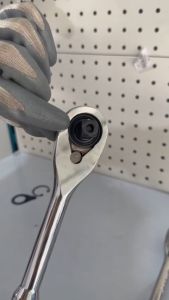 HUSKY ด้ามกรอกแกรก 72 ฟัน เกรดดี