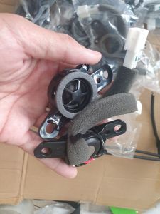 Cặp chép từ neo huyndai 4cm đã cản tụ sẵn. Giá 2 cái