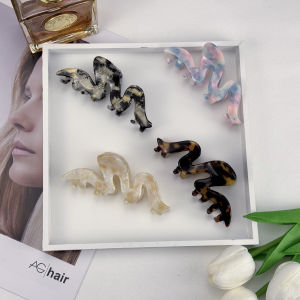 Fashionable Shark Hair Clip Womens Design Model Elegant Acetate Hair Grips Headwear FeatherSnow Brand European Style