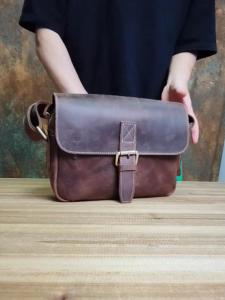 NUPUGOO Genuine Leather Men‘s ’ Messenger Bag Vintage Simple Small Shoulder Bag Head Cowhide Satchel College Style