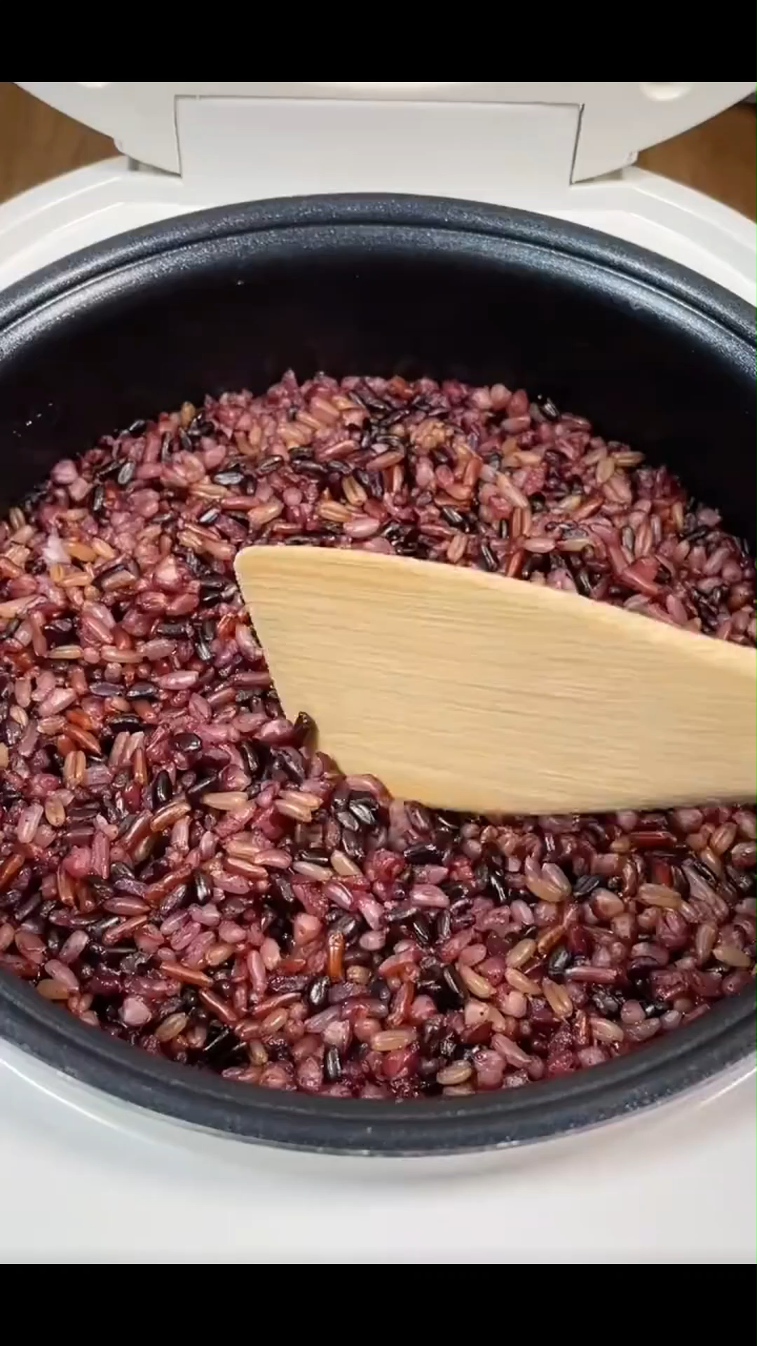 Premium Brown Rice - Nutritious Whole Grain Rice High Fiber & Low GI Perfect for Healthy Meals & Weight Management