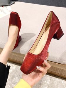 Giày Cao Gót Lụa Đỏ Trung Hoa Giày Cưới Mũi Vuông Gót Dày Cho Nữ Giày Đơn Sang Trọng Cho Bà Ngoại Và Mẹ Có Thể Mặc
